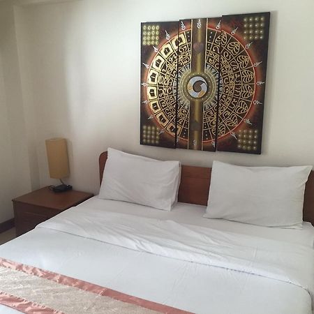 Steak And Co. Boutique Hotel Pattaya Buitenkant foto
