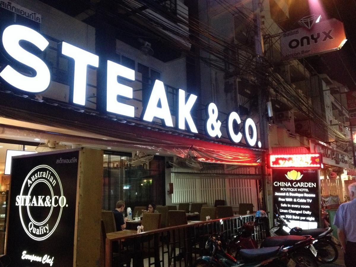 Steak And Co. Boutique Hotel Pattaya Buitenkant foto