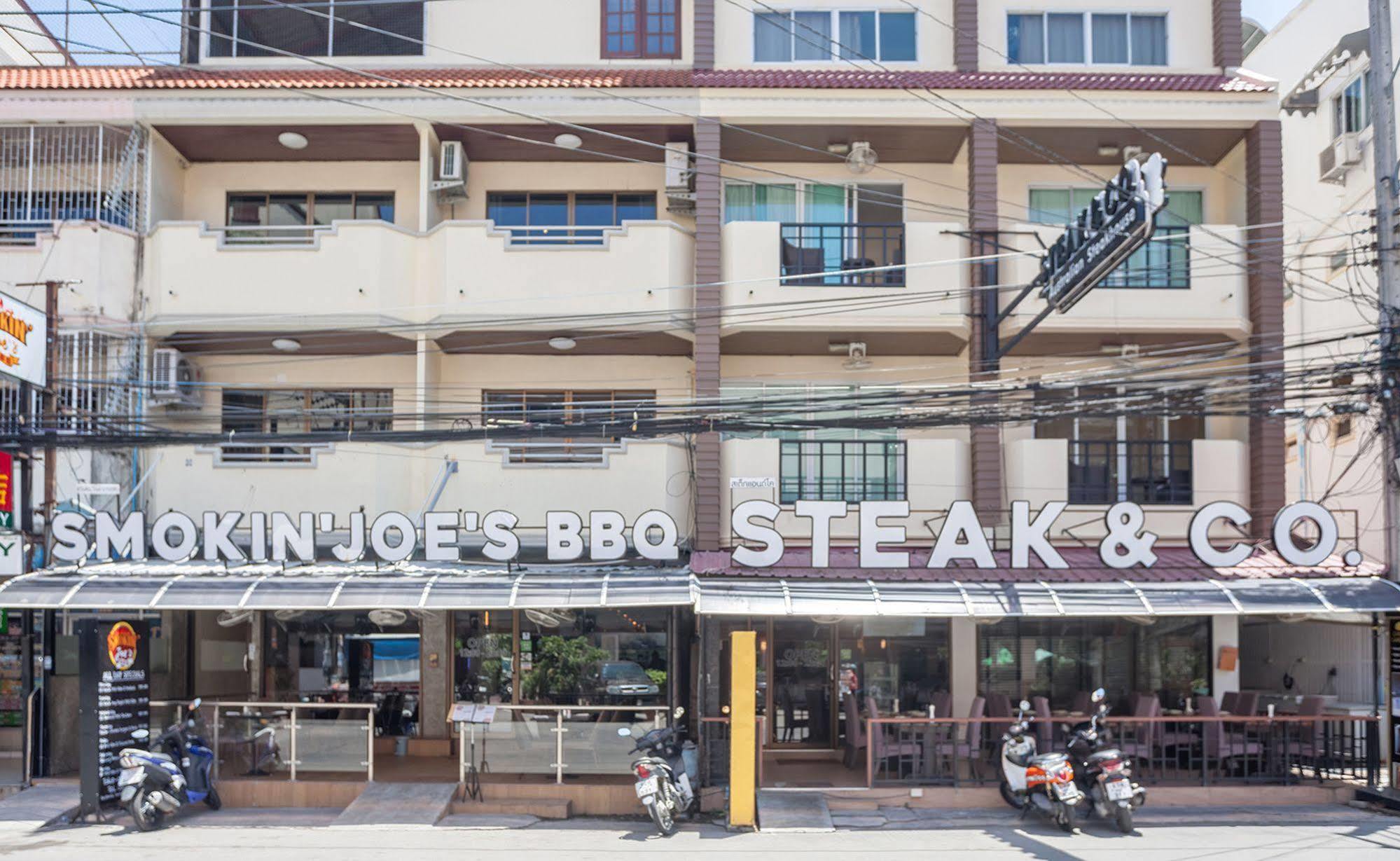 Steak And Co. Boutique Hotel Pattaya Buitenkant foto